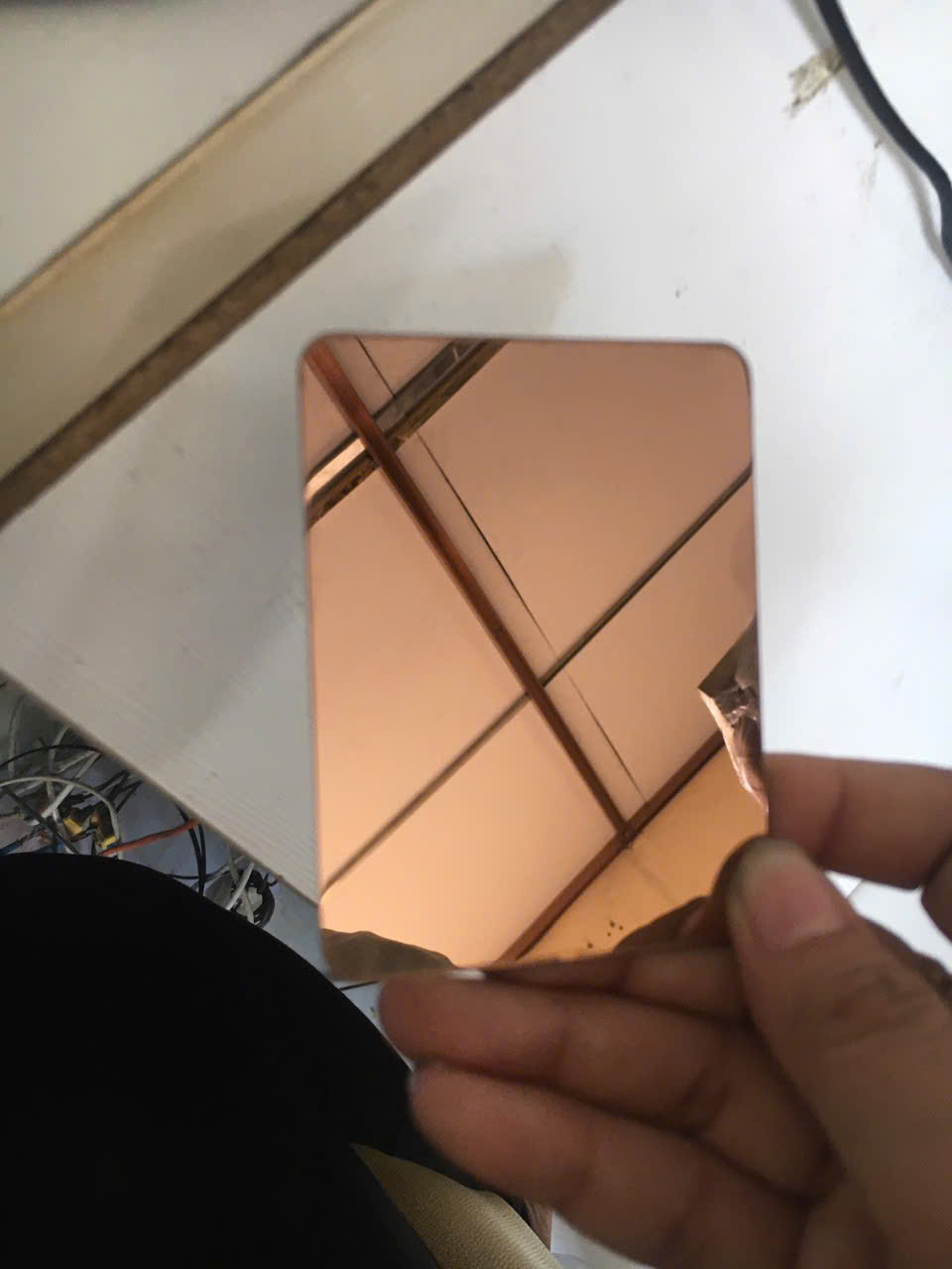 nẹp inox màu vàng hồng gương