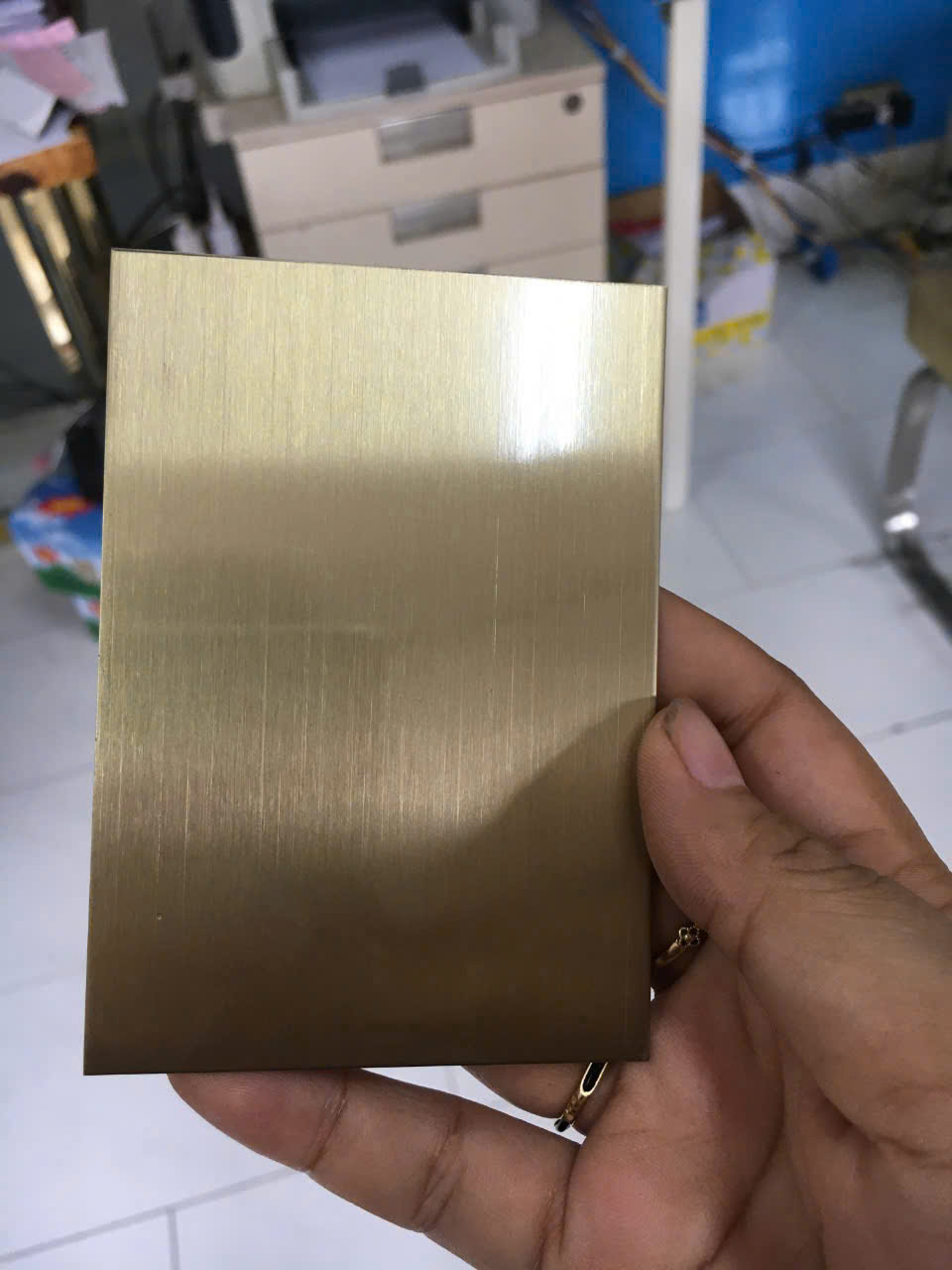 nẹp inox màu champage